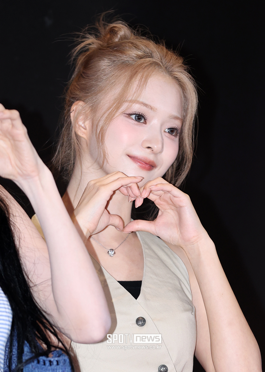 [포토S] 프로미스나인 이나경, '예쁘다'