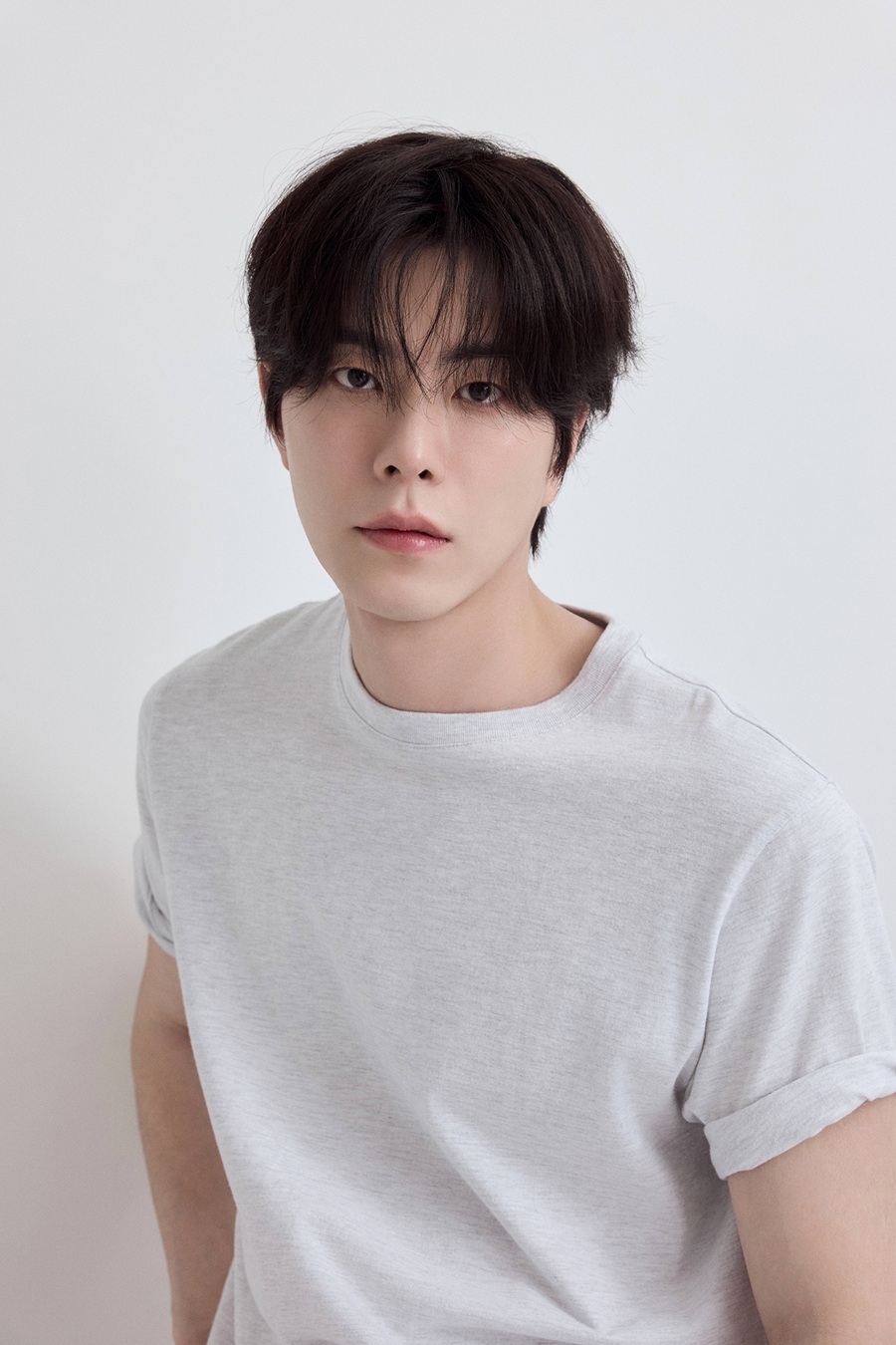 홍종현, 데뷔 이후 첫 연극 무대 오른다…'클로저' 출연
