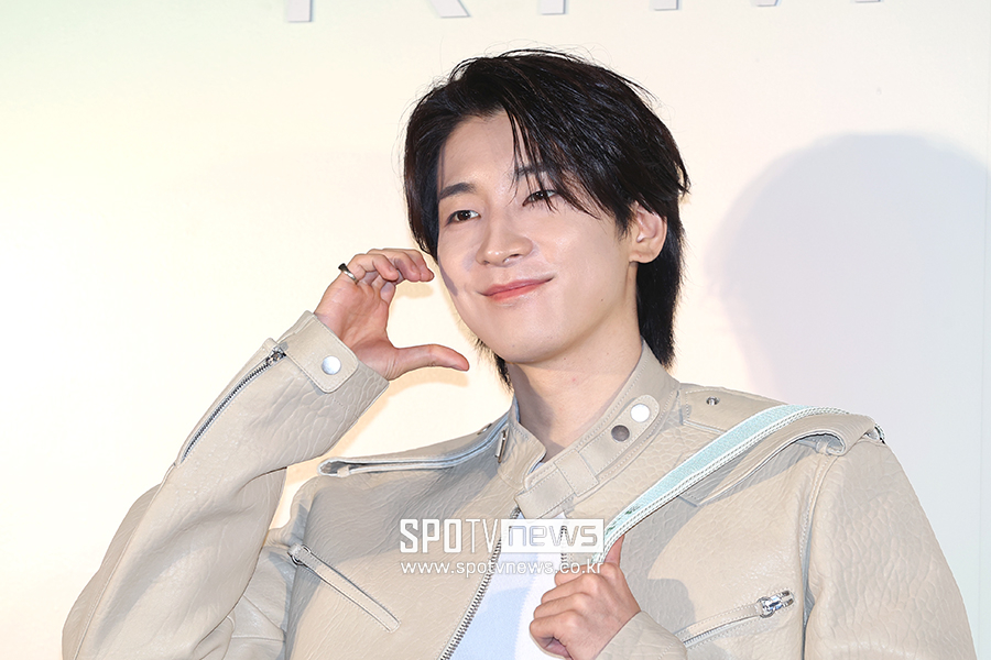 '군백기' 세븐틴 원우, 캐럿 사랑 한도초과…오늘(17일) 생일 맞이 깜짝 신곡 발매