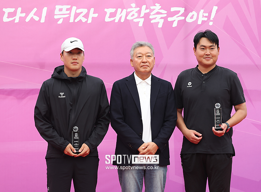 [포토S] 이승준 감독-최성환 코치, '우수 지도자상 수상'