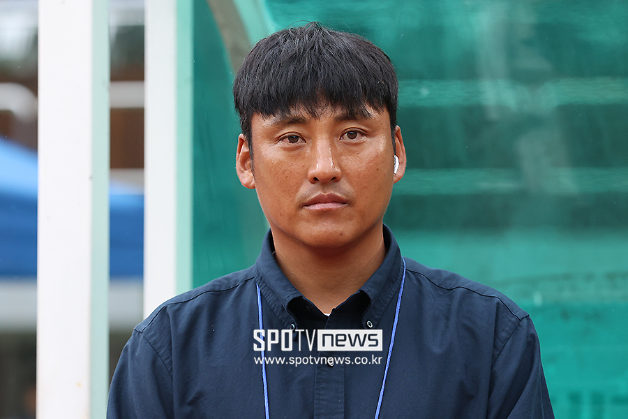 [포토S] 결승전 앞둔 한남대 박규선 감독