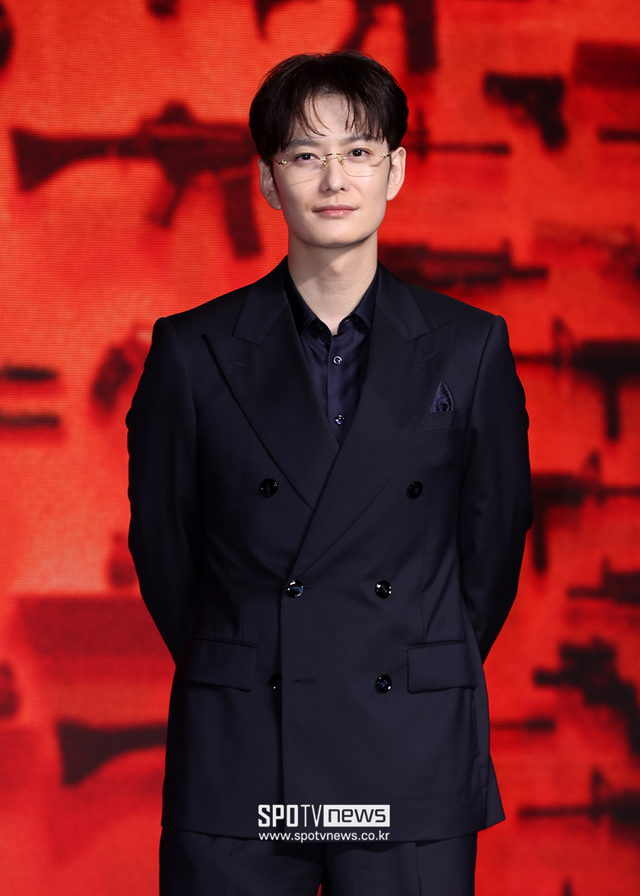 [포토S] 오카다 마사키, '깔끔한 외모'