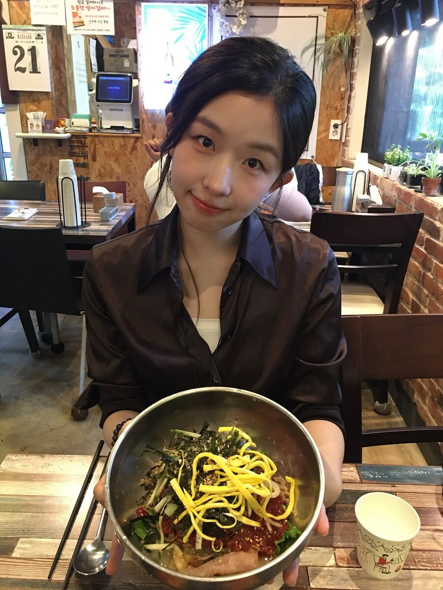 '장기하♥' 윤가이, 18살차 열애 인정→첫 근황 공개…제주에서 '힐링'
