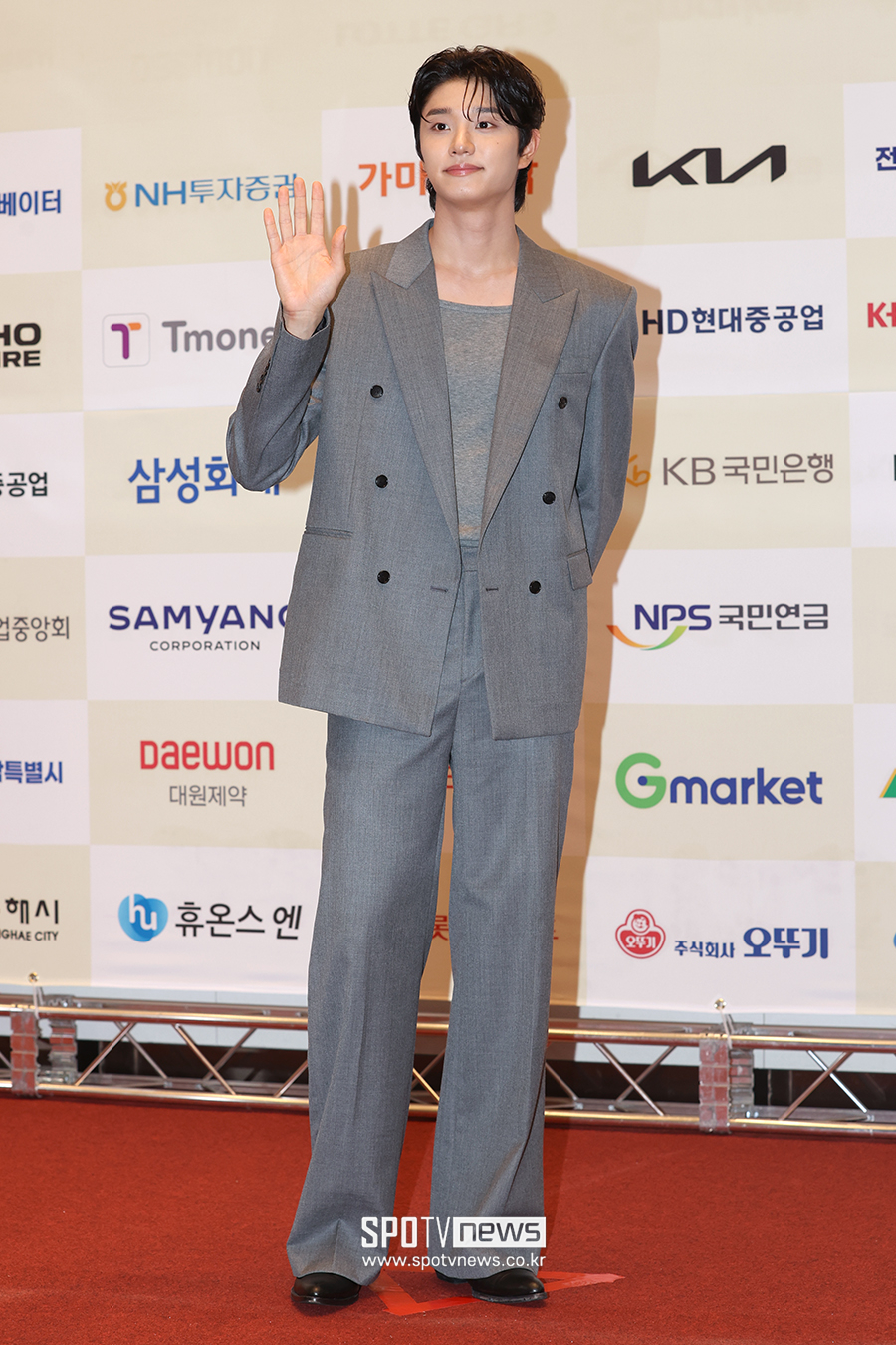 [포토S] 김재원, '진정한 문짝남'