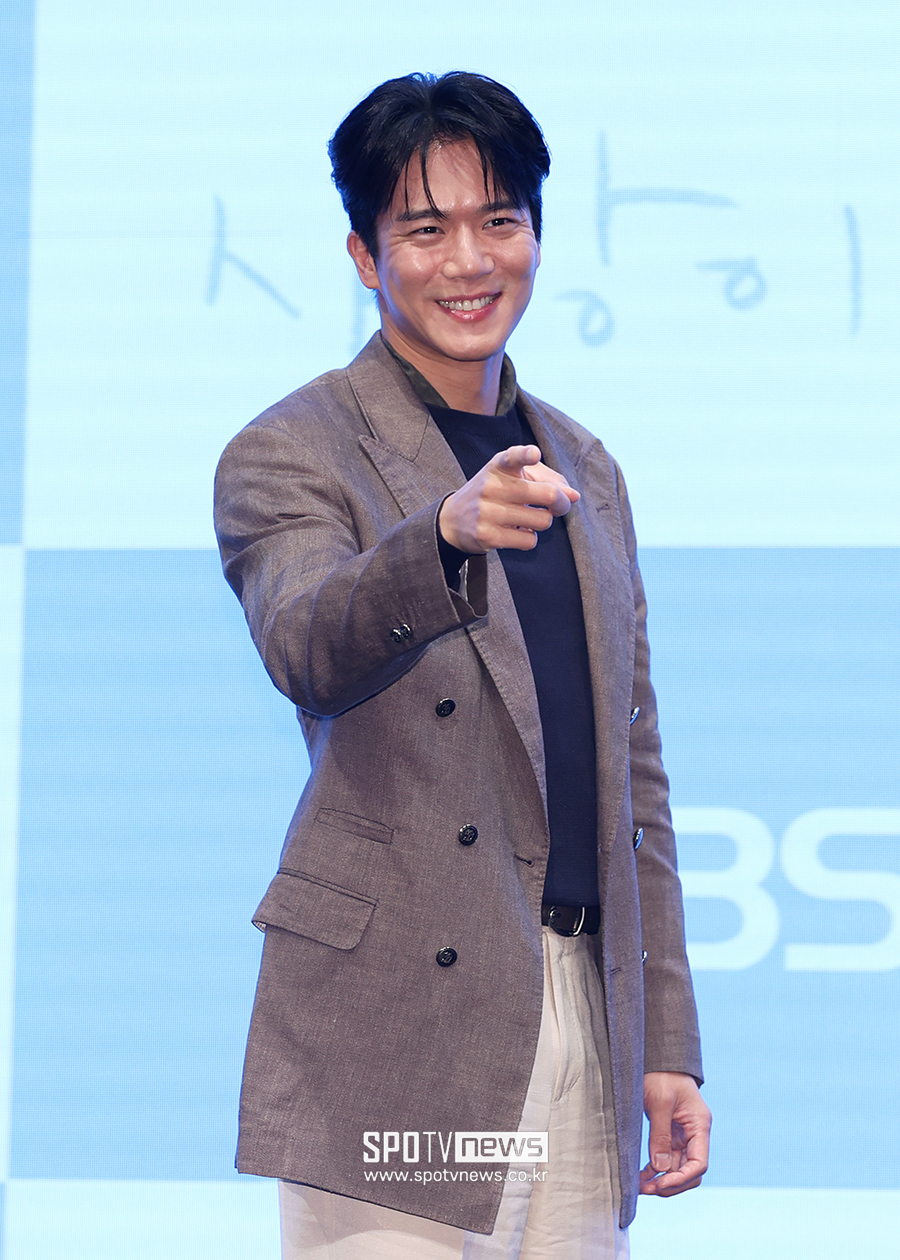 [포토S] 하석진, '기대하세요'