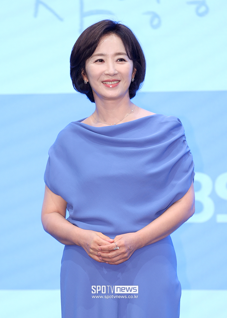 [포토S] 윤유선, '온화한 미소'