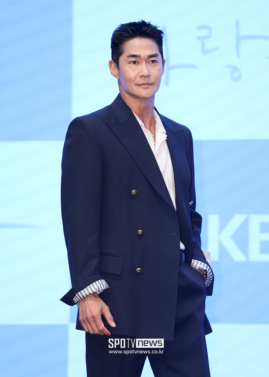 [포토S] 배정남, '모델 아우라'