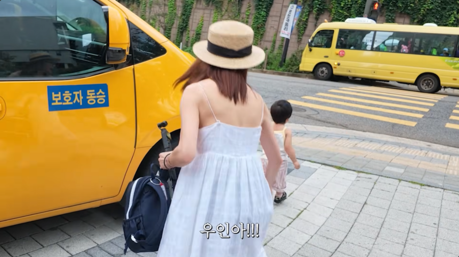 황보라, 너무 놀라 말도 잊었다…차도 돌진한 25개월 子 '경악'