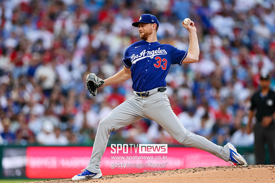 KBO 출신 투수, 다저스 복덩이 됐다…'홈런왕 포진' 강타선 상대 5.1이닝 3실점 호투→PHI에 9-5 승리