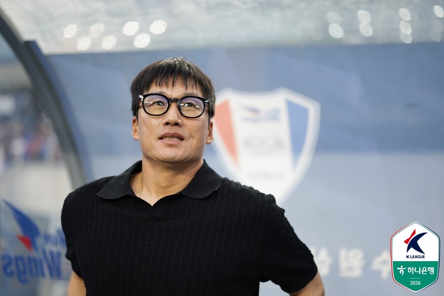 [SPO 현장] 이정효 감독 현실직시 “수원은 따라가는 입장, 부산전 3가지 플랜 준비”