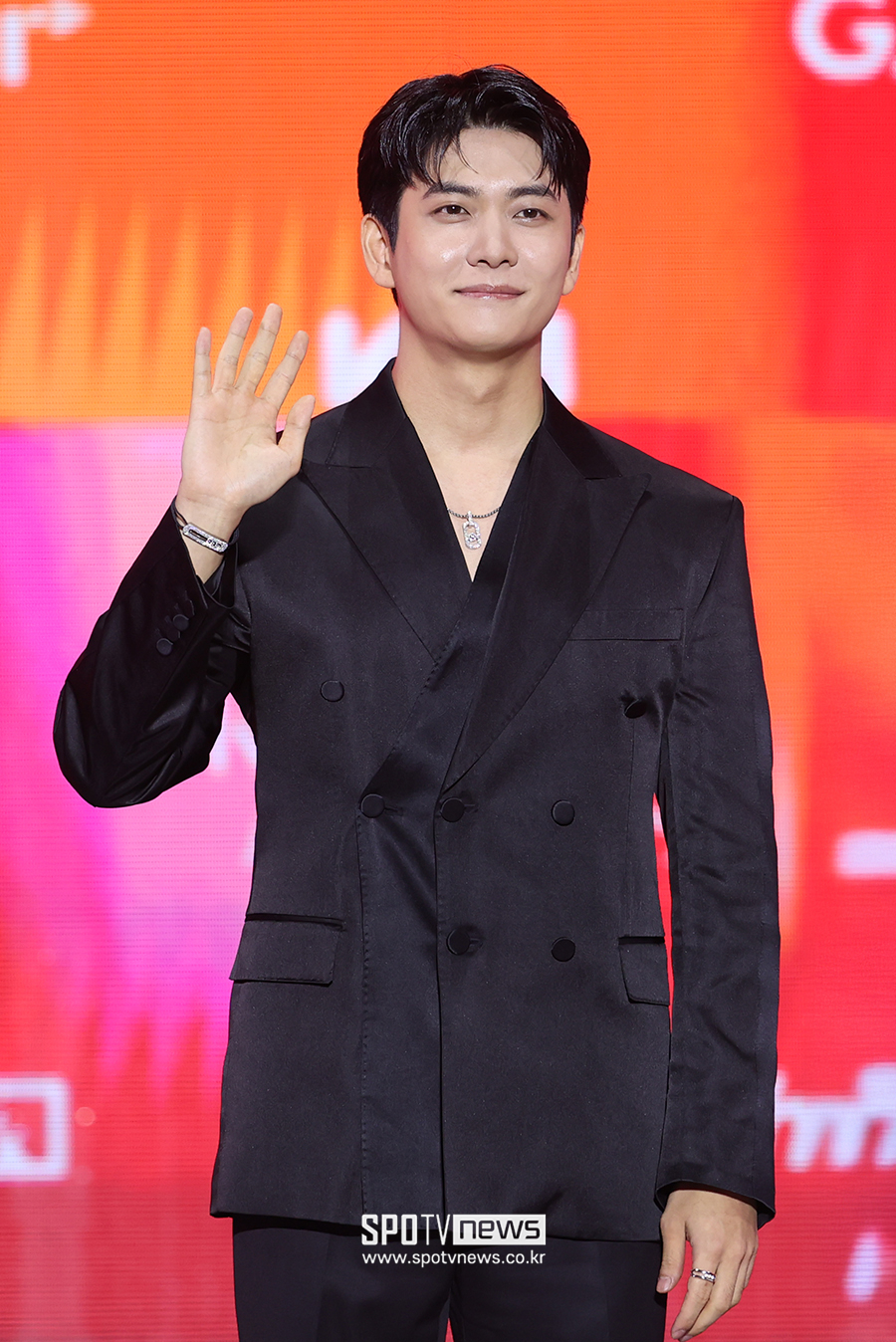 [포토S] 강태오, '기대하세요'