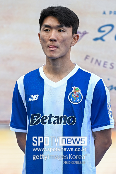 'FC포르투 이적' 황인범, 시작이 좋다...현지 언론 극찬 세례 "첫인상 시험을 완벽하게 통과했다"