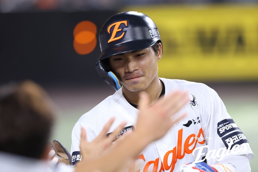'아뿔싸' 한화 19세 특급신인 훈련하다 부상 입었다…결국 1군 제외, 7월 0.438 맹타인데 한숨