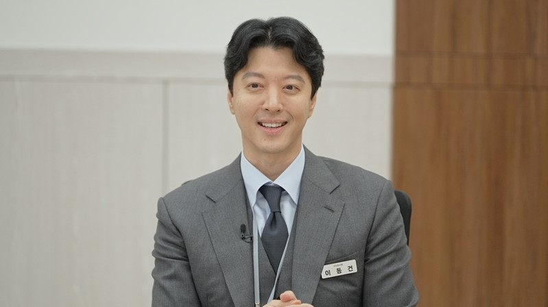 '진태현 후임' 이동건, '이숙캠' 합류 소감 "이혼 경험자로서 출연자 편에 서겠다"