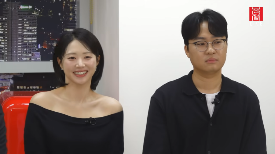 ▲ 32기 영숙(왼쪽)과 영식. 출처| '촌장엔터테인먼트TV' 유튜브