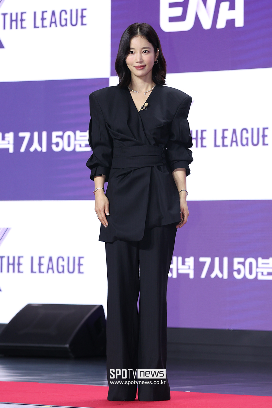 [포토S] 기은세, '올블랙 슈트 입고'