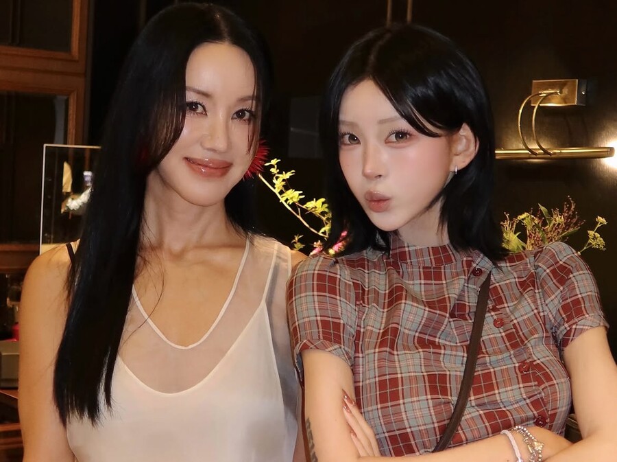 최준희, ‘故최진실 절친' 엄정화 위해 '오케이마담2' 현장 떴다…"와줘서 고마워"