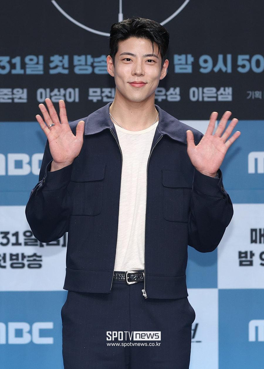 [포토S] 최우성, '깔끔한 외모'