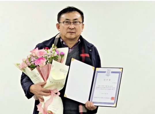 "박지성이 뭘 안다고" 비판했던 서강일 회장, 현대家와 협력 관계...백현식 회장도 현대 계열사와 긴밀한 사이