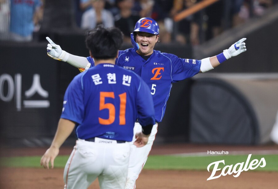 '올스타 2루수가 끝냈다' 한화 9회말 역전 드라마, 김경문 "득점권에서 타점이 나오지 않아 힘든 경기였는데…"