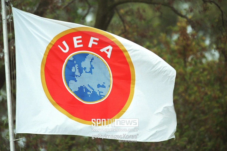 ▲ 유럽축구연맹(UEFA)이 국제축구연맹(FIFA)의 상업화 계획에 정면으로 반기를 들었다.