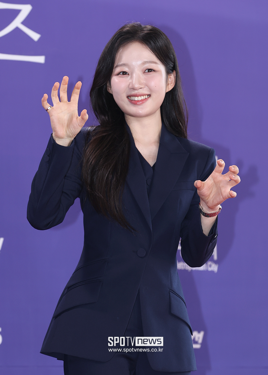 [포토S] 김시현 셰프, '청룡시리즈어워즈 참석한 아기 맹수'