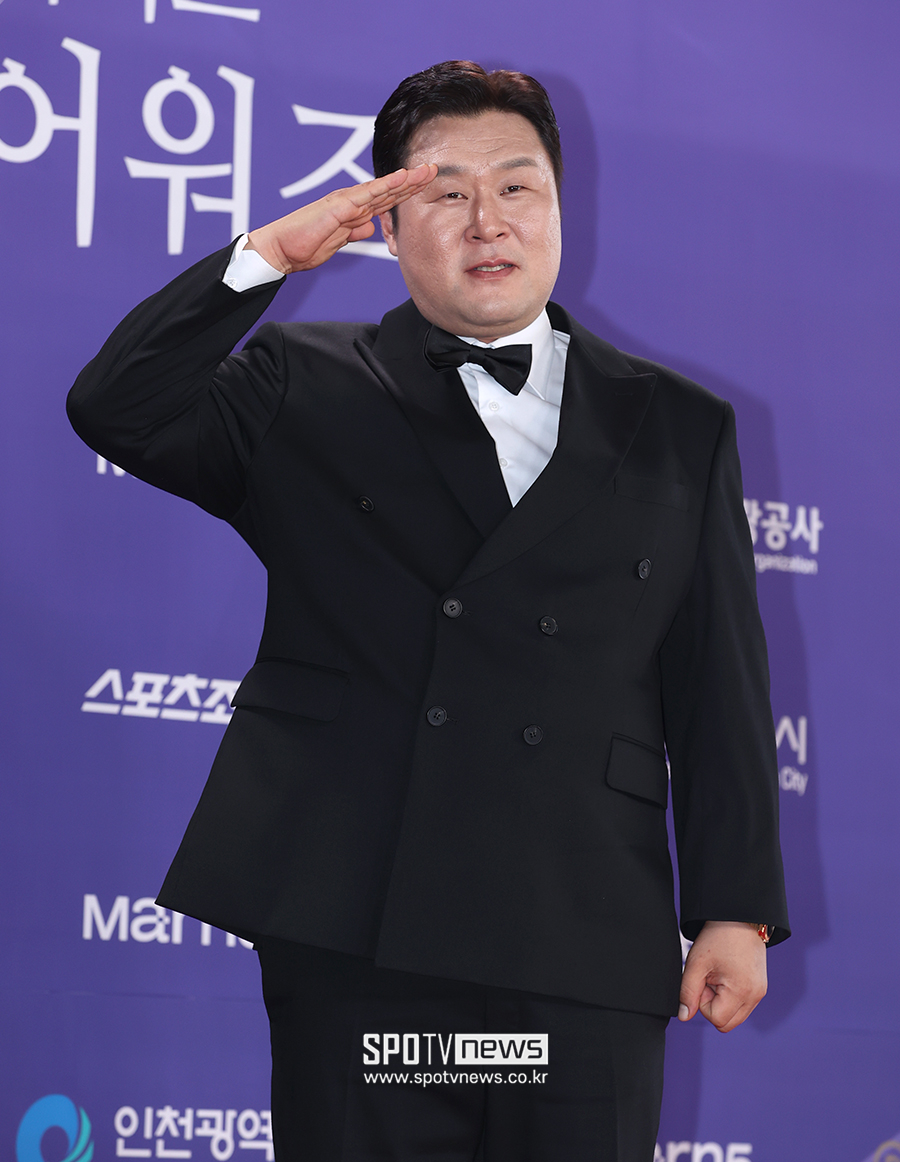 [포토S] 윤경호, '청룡시리즈어워즈 온 박진철'