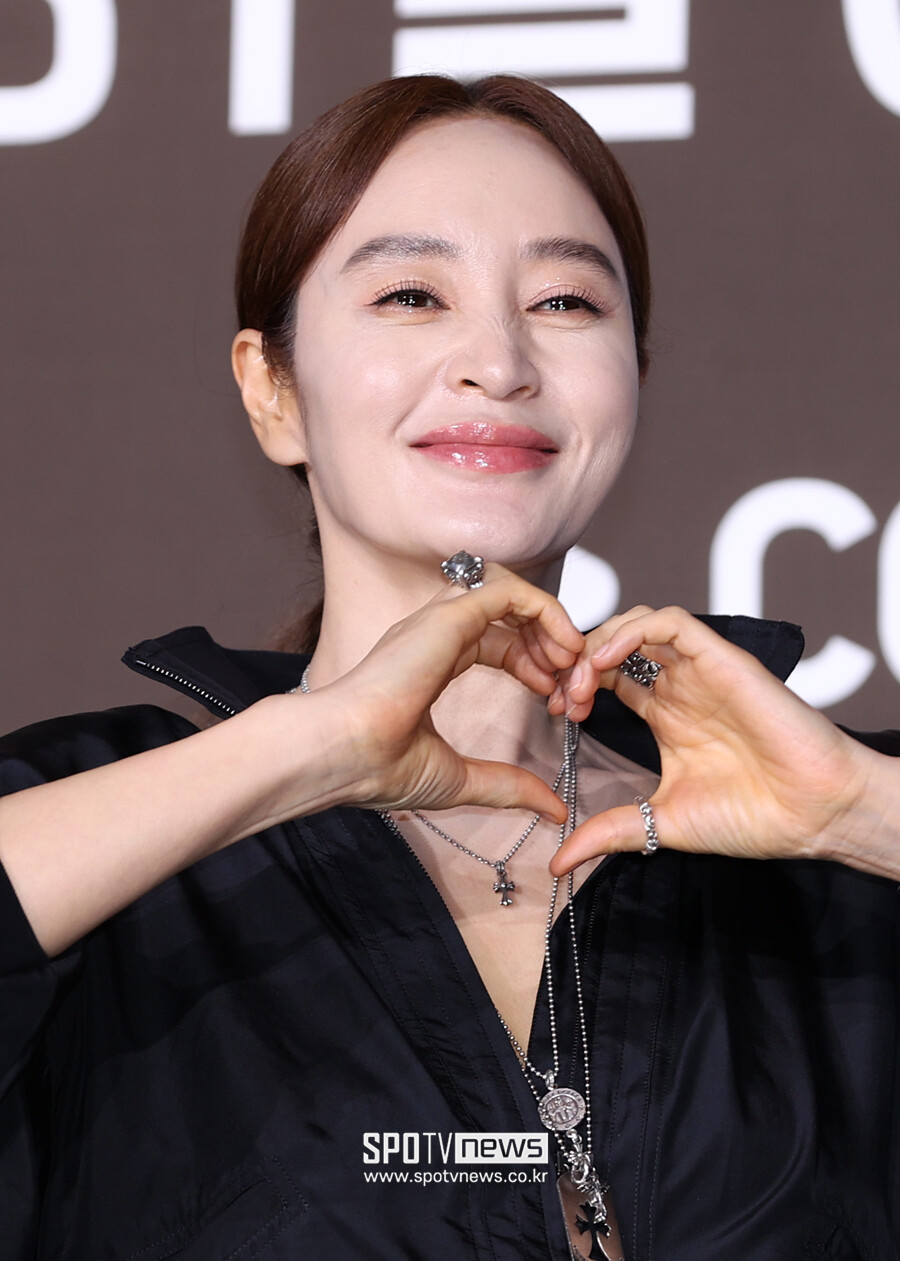 '56세' 김혜수 "제 연애가 문제…지금은 연애 안 아쉬워" 솔직 고백