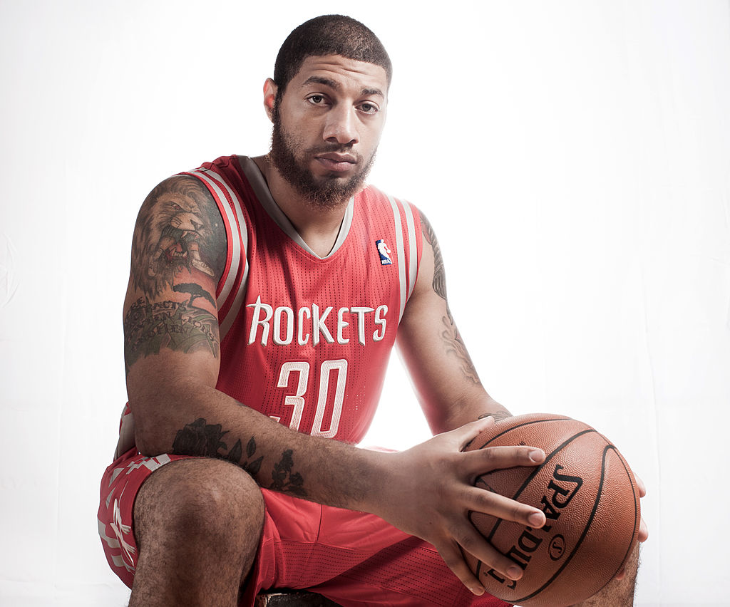 "여자 선수들과 라커룸도 같이 쓸 것" 성전환한 203㎝·118㎏ NBA 1R 출신, WNBA 드래프트 참가 선언
