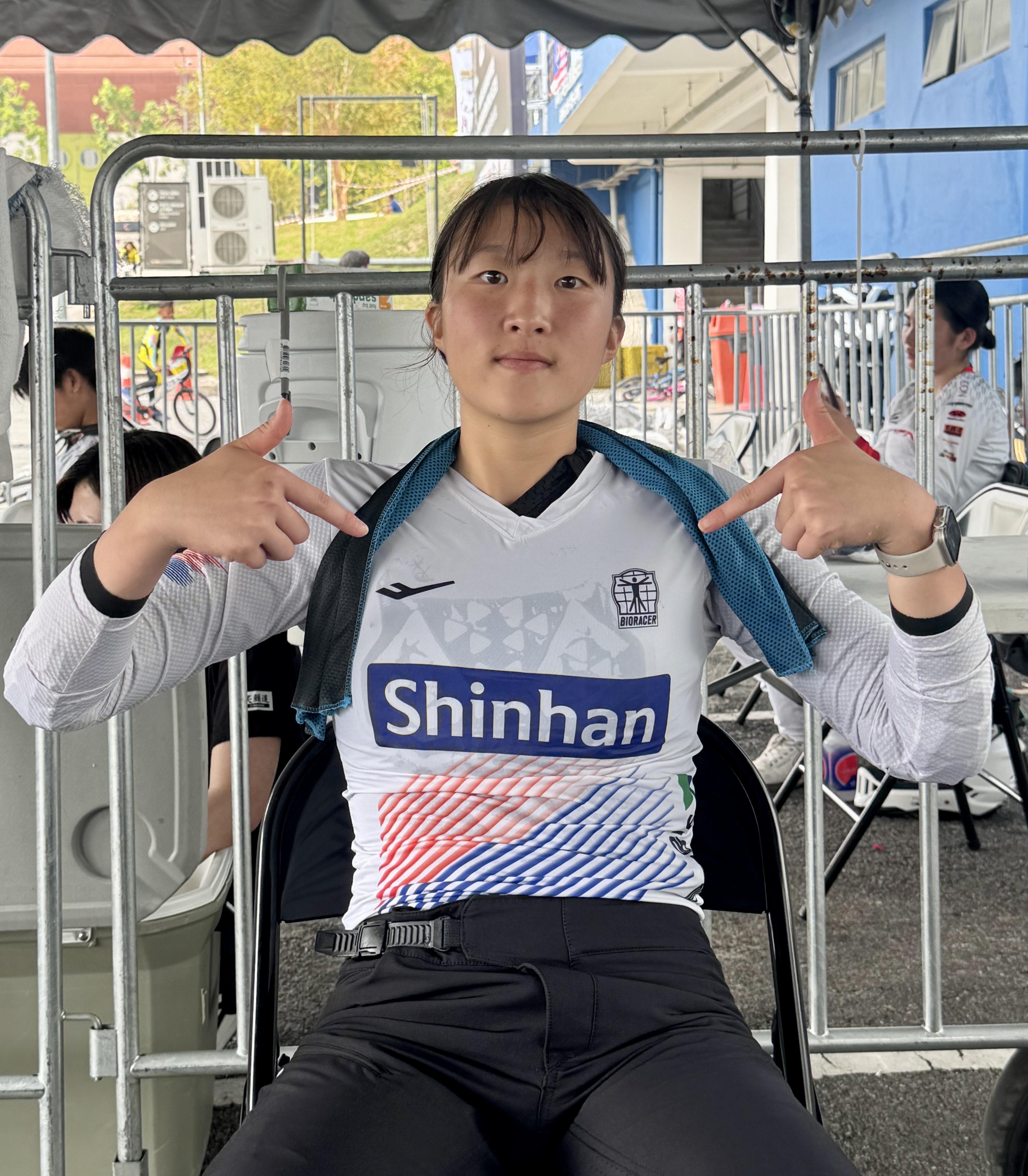 BMX 레이싱 아시아선수권 나선 김예서, 주니어 여자부 금메달…U-23 박아연 동메달 쾌거