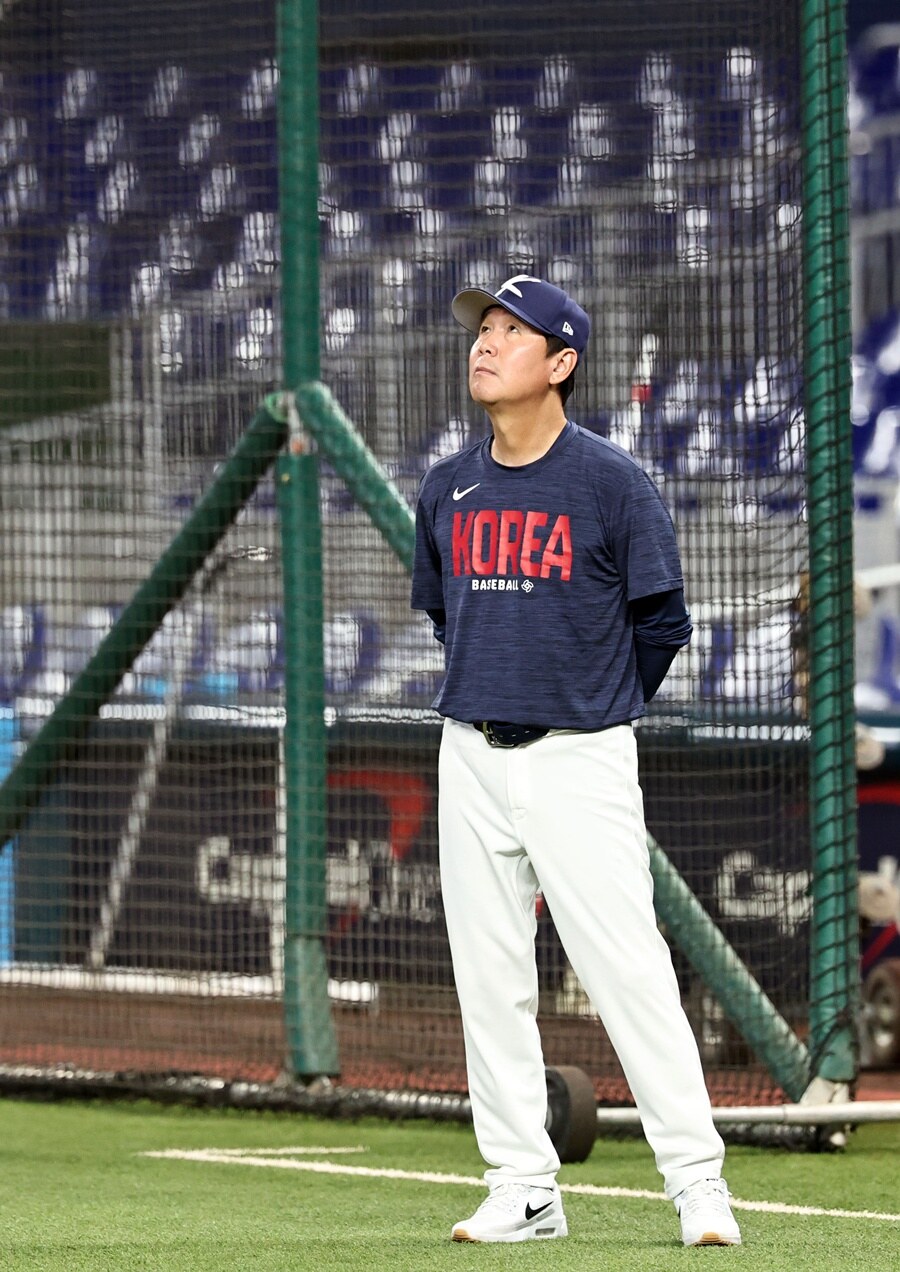 "목표는 금메달" 류지현호 언제 모이나, 경쟁팀 전력분석은 어디까지…감독이 직접 밝혔다