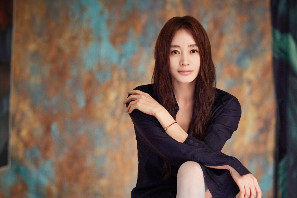 김혜수 "故안판석 감독 비보, 마음 무거워...오래 멍했다" 먹먹한 추모[인터뷰②]