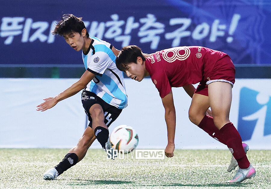 [포토S] 가톨릭관동대 최건, '강력한 슈팅'