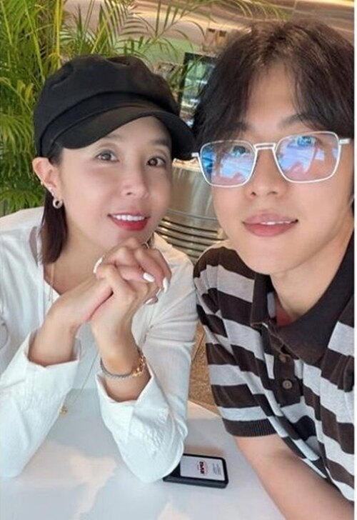 '문원♥' 결혼 3개월만에 조심스런 럽스타그램..눈치 보지말고 행복하길