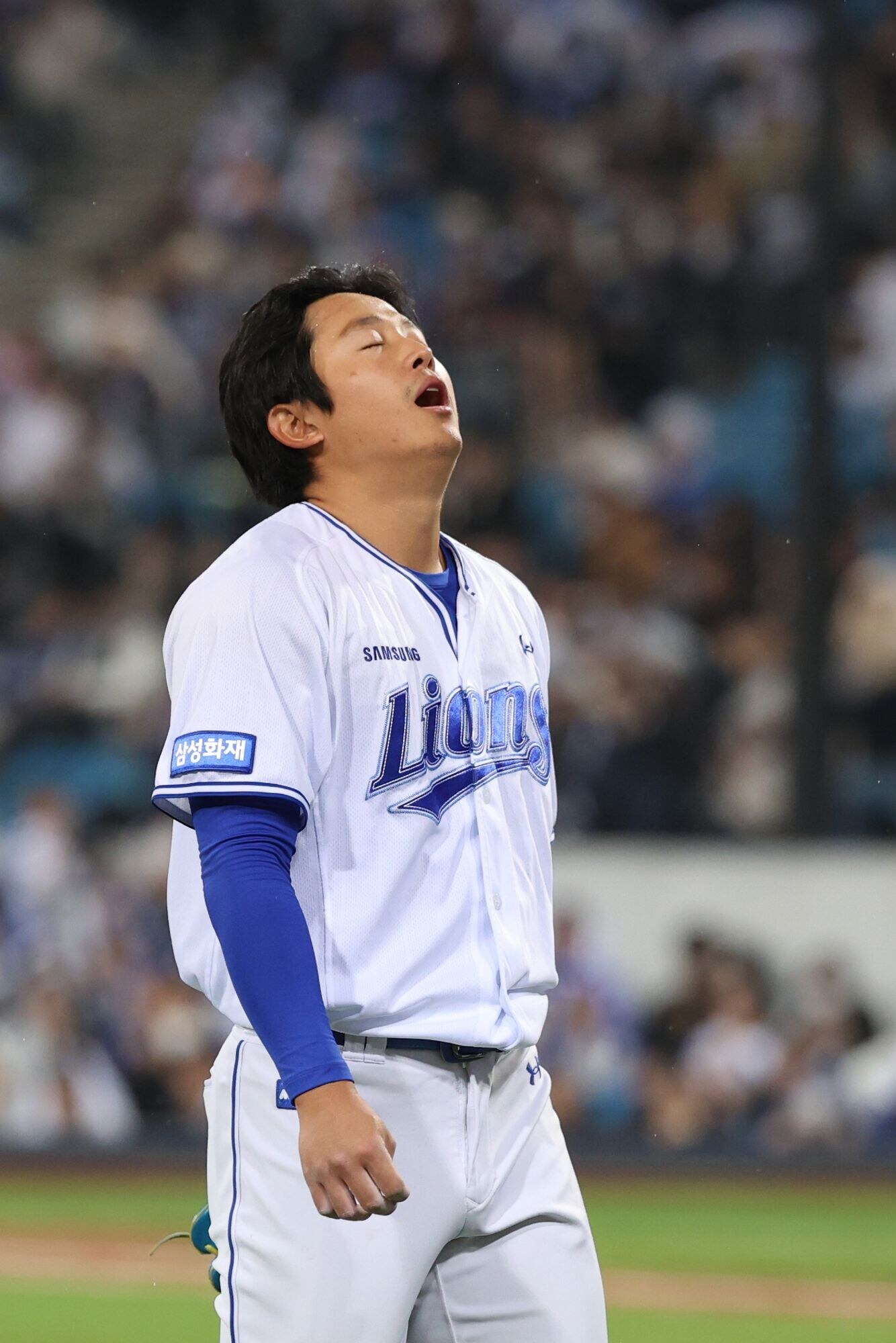 '노시환 헬멧 맞았다' 양창섭 1회에 헤드샷 퇴장이라니…삼성 예상치 못한 악재 만났다