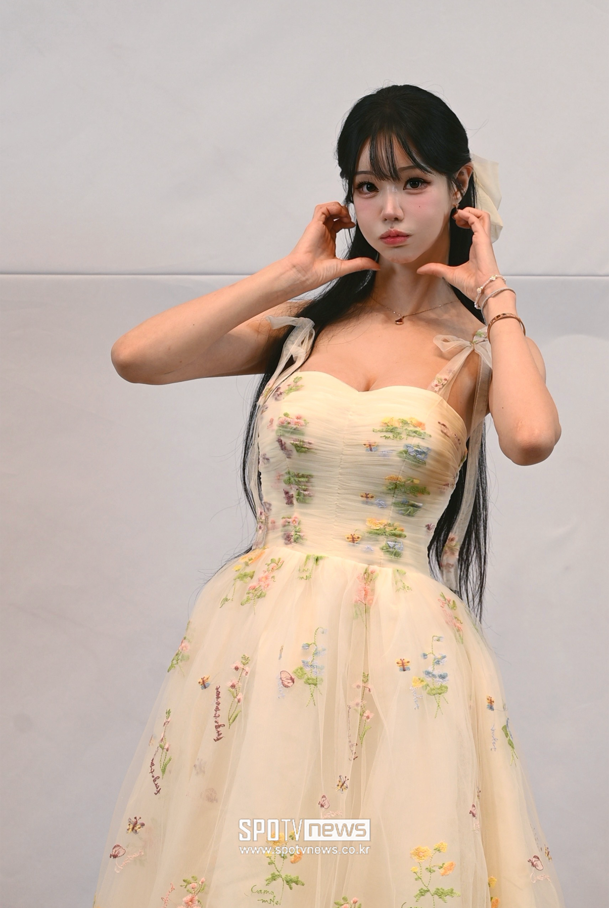 [포토] 한국모델협회 시상식 참석한 민한나, 청순 끝판왕 드레스