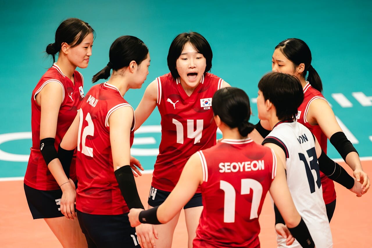 ▲ 한국 17세 이하 여자배구 대표팀이 국제배구연맹 U-17 세계선수권대회에서 최종 6위를 기록했다. 리틀 김연경이라 불리는 대표팀의 주장이자 주포 손서연은 이번 대회에서 총 179득점을 터트리며 대회 전체 선수 중 득점 공동 2위에 당당히 이름을 올렸다. ⓒFIVB 공식 홈페이지