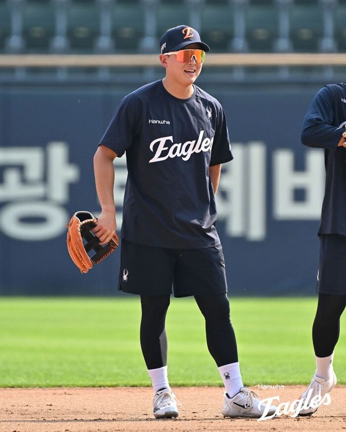 ▲ 내년 한화의 주전 2루수 자리를 놓고 경쟁할 정은원 ⓒ한화이글스