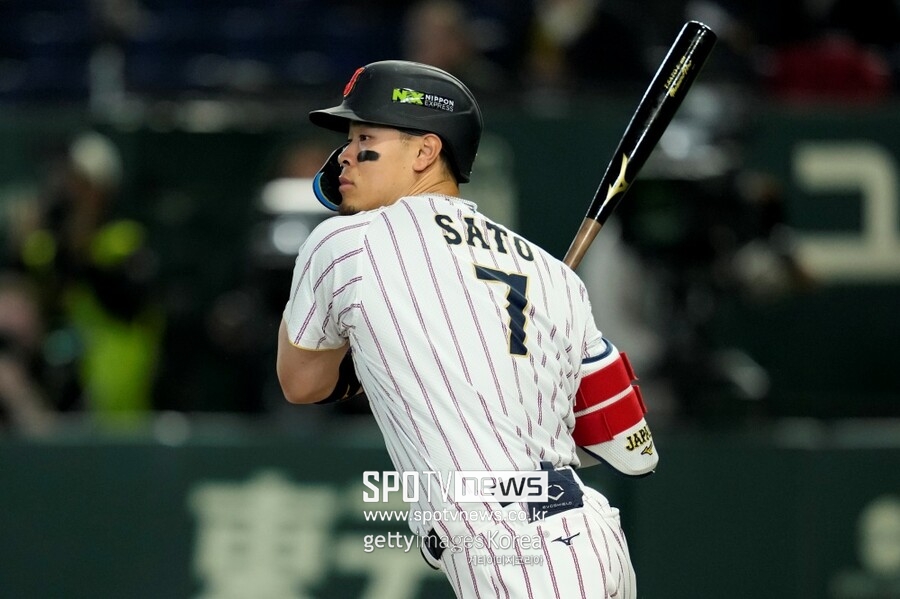 '자리도 없는데' 다저스 日 최고 거포 노린다…'OPS 1.013 MVP' 영입 추진→양키스 등과 경쟁