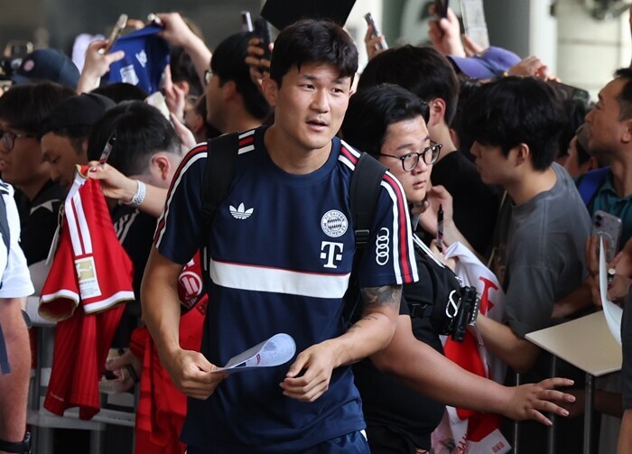 '한국인 영입 실패' 맨유는 계속 지켜보는데…김민재는 꿈쩍도 안 한다, 독일 현지 재차 확인 "뮌헨 잔류 재확인"