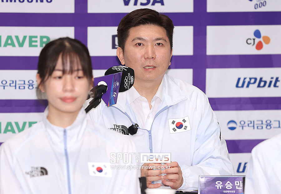 [포토S] 인사말 하는 유승민 대한체육회장