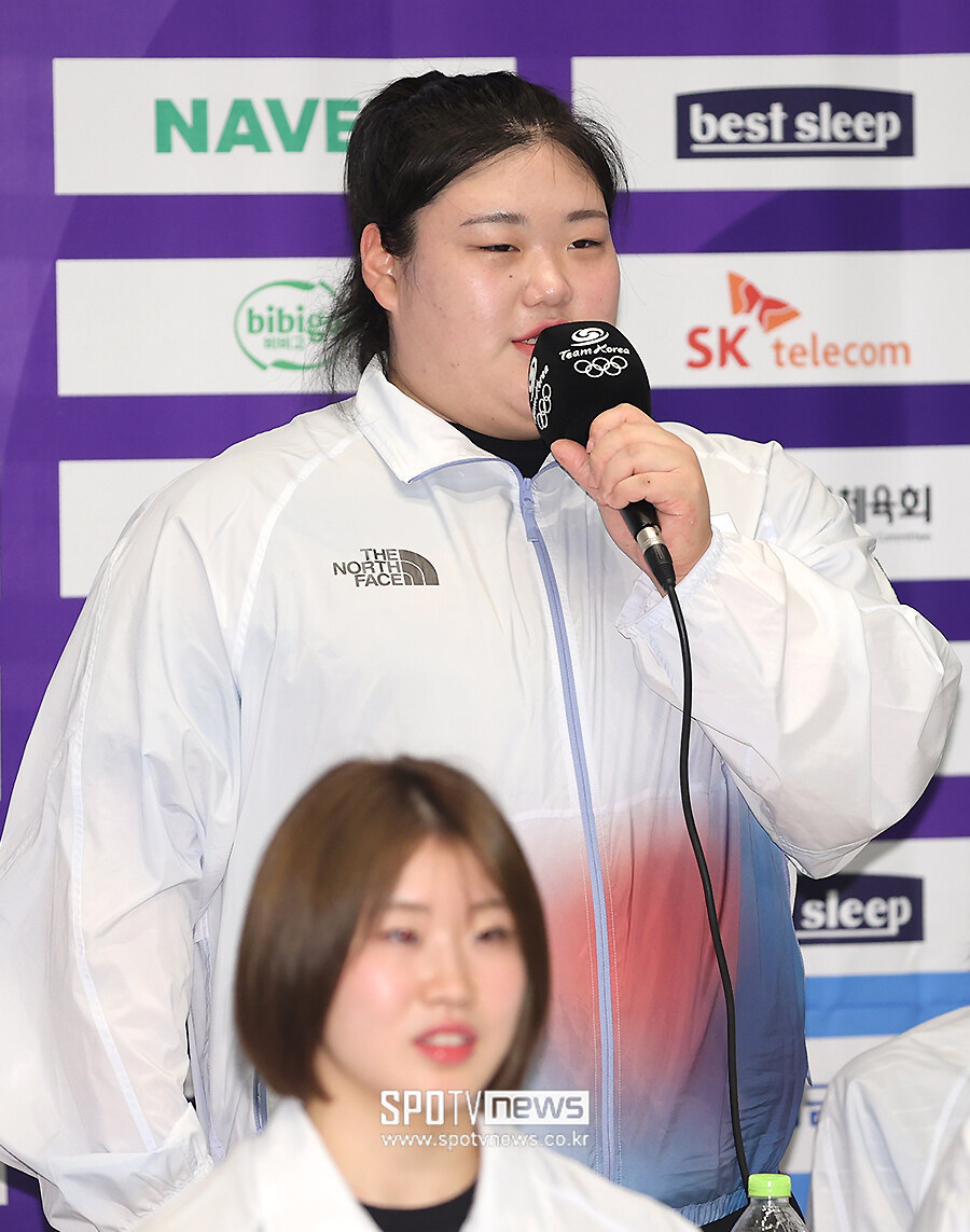 [포토S] 포부 밝히는 역도 박혜정