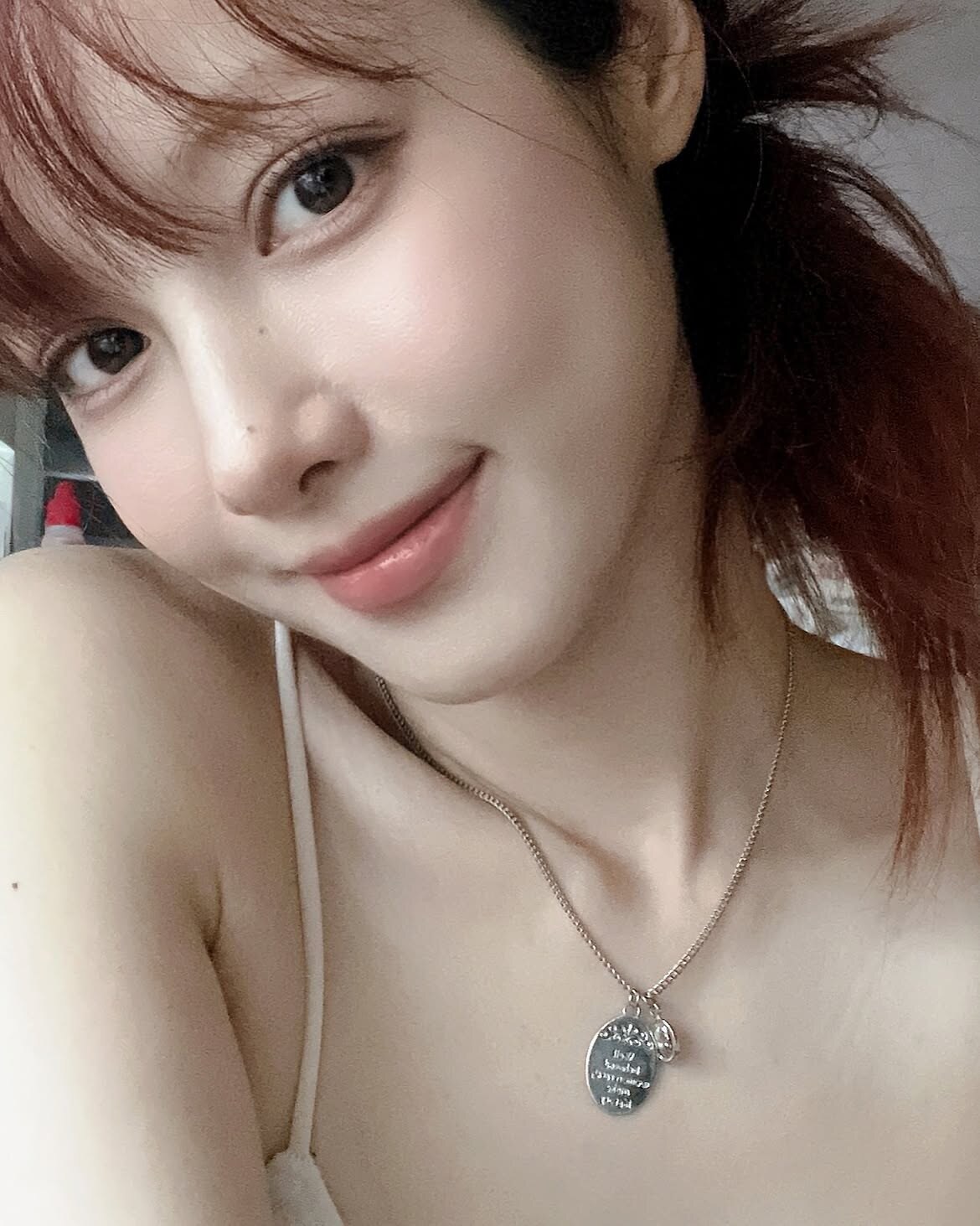 "양육비 없다면서 무슨 돈으로?"…가슴 재수술 비난에 유깻잎 "꼭 이럴 때만 달려들더라"