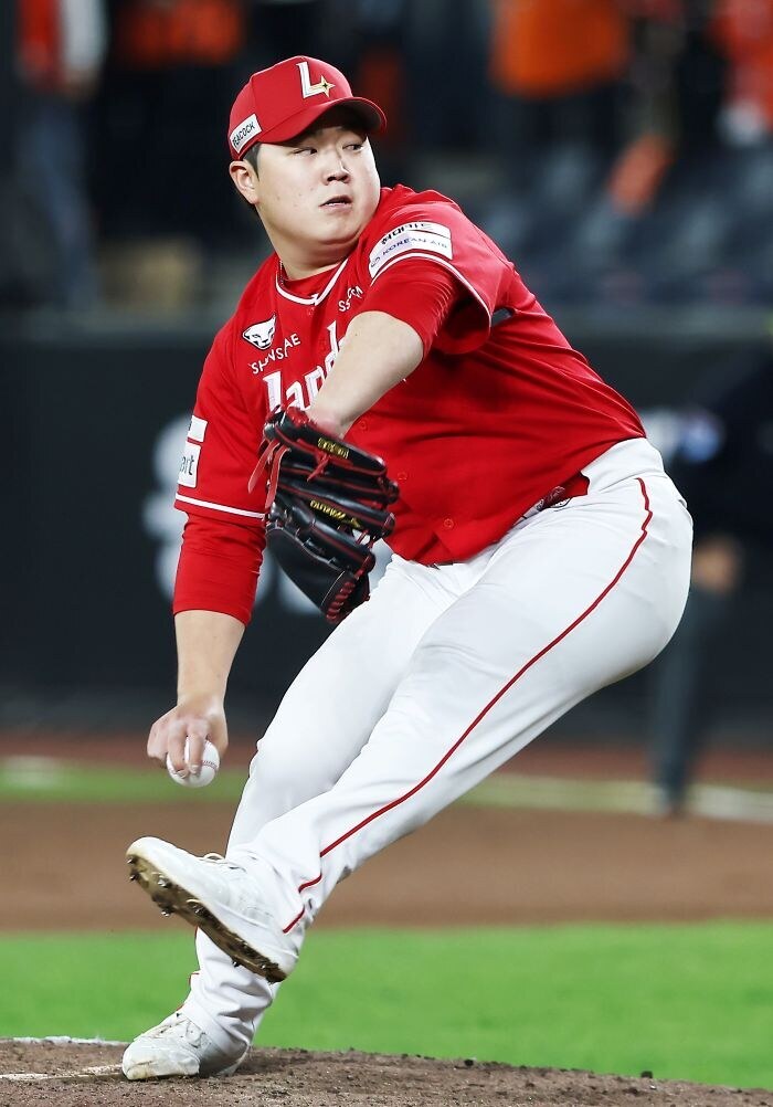 ‘선발 이로운’ 무럭무럭 크는 중… 이로운 호투+15안타 폭발 SSG 퓨처스팀, 울산에 연승