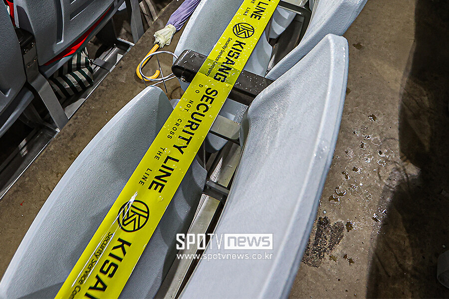 [포토S] 빗물 새는 고척돔