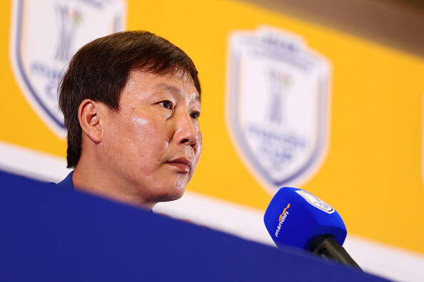▲ 베트남이 태국을 2-0으로 꺾으면서 우승에 한 걸음 더 다가섰고, 현지에서는 김상식 감독을 향해 “베트남 축구의 역사를 새로 썼다”는 평가까지 나왔다. ⓒ 베트남축구협회
