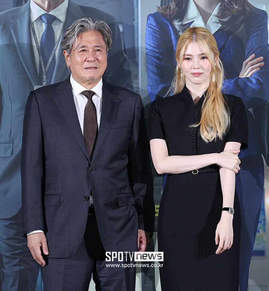 '인턴' 최민식 "내 상대역이 '그 한소희'?…정신 바짝 차렸다"