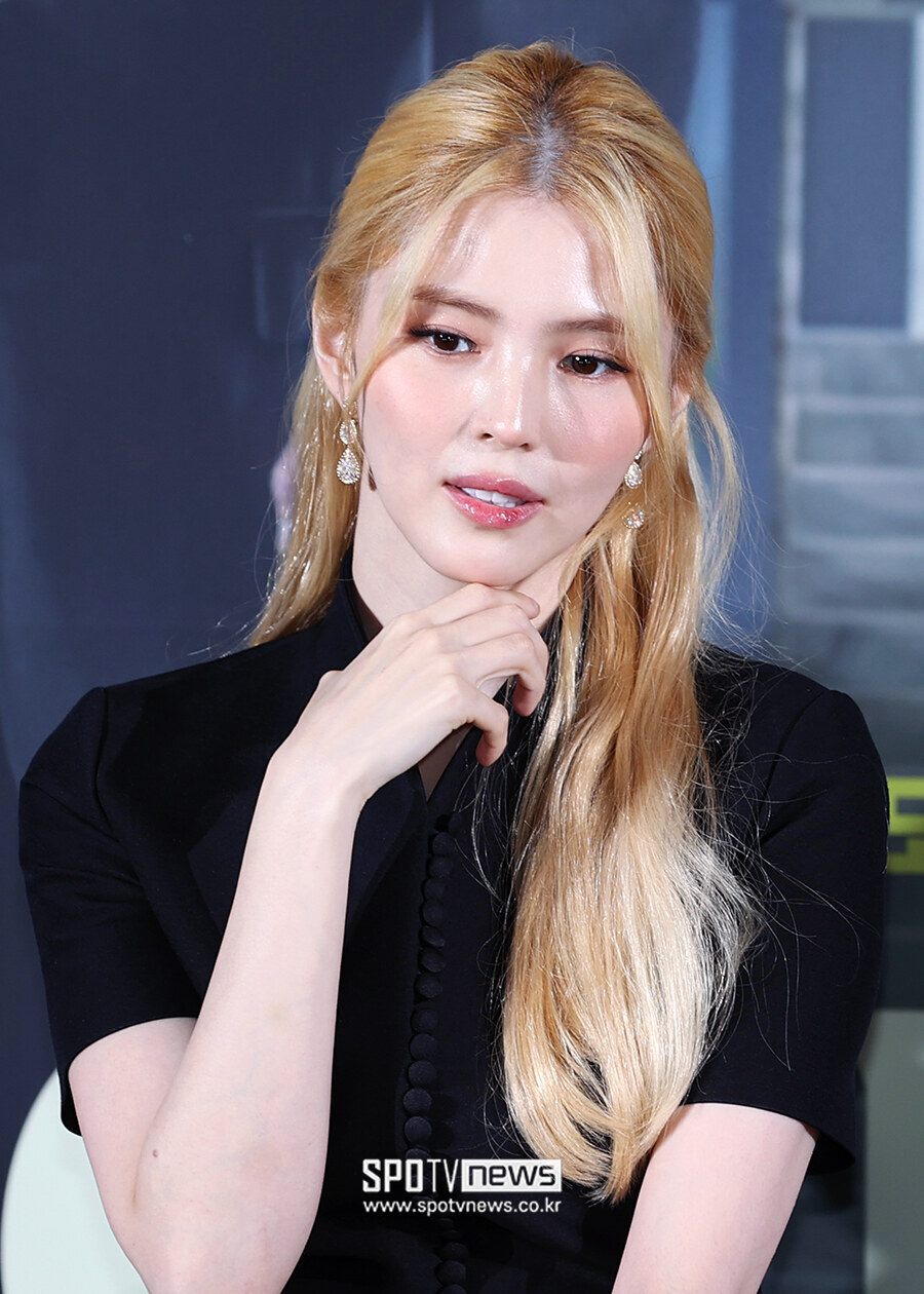 [포토S] 한소희, 'CG 비주얼'