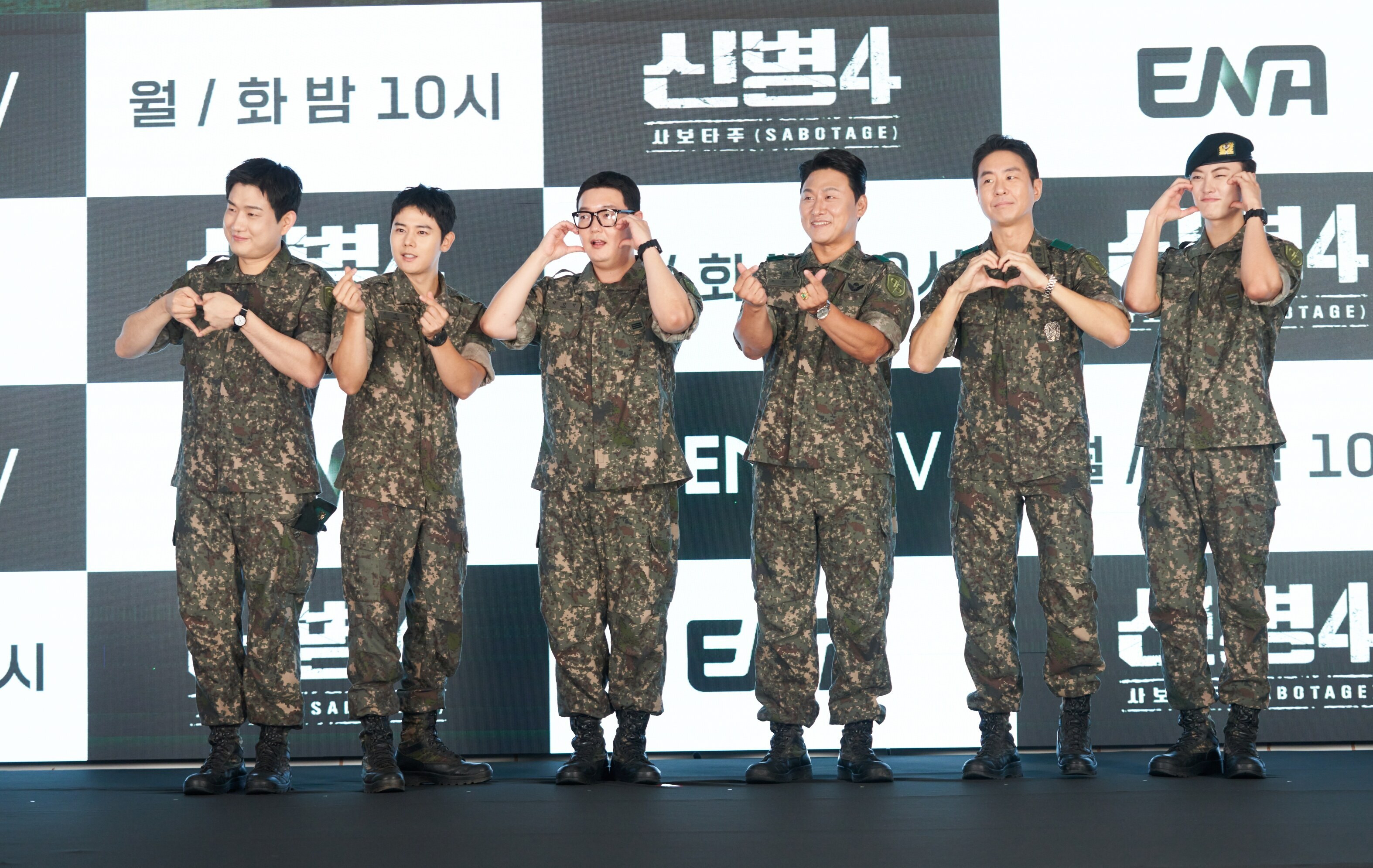 ▲ 왼쪽부터 남태우, 김동준, 김민호, 오대환, 이현균, 이원정. 제공 '피알제이'