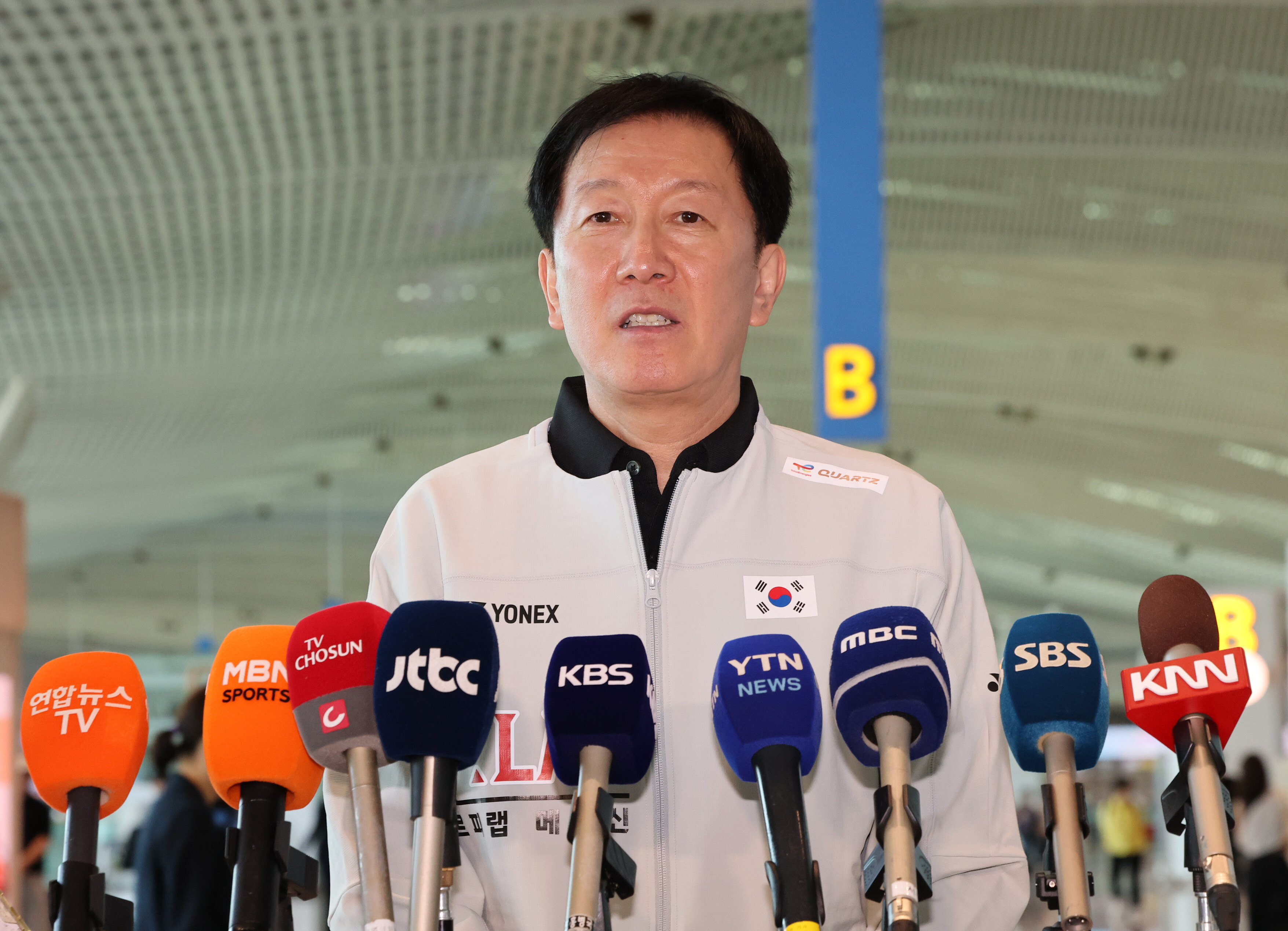 ▲ 안세영(위 사진)의 3년 만에 세계선수권 정상 탈환 배경에는 '한국 배드민턴 레전드' 박주봉 감독과의 영민한 협업이 있었다. ⓒ 연합뉴스